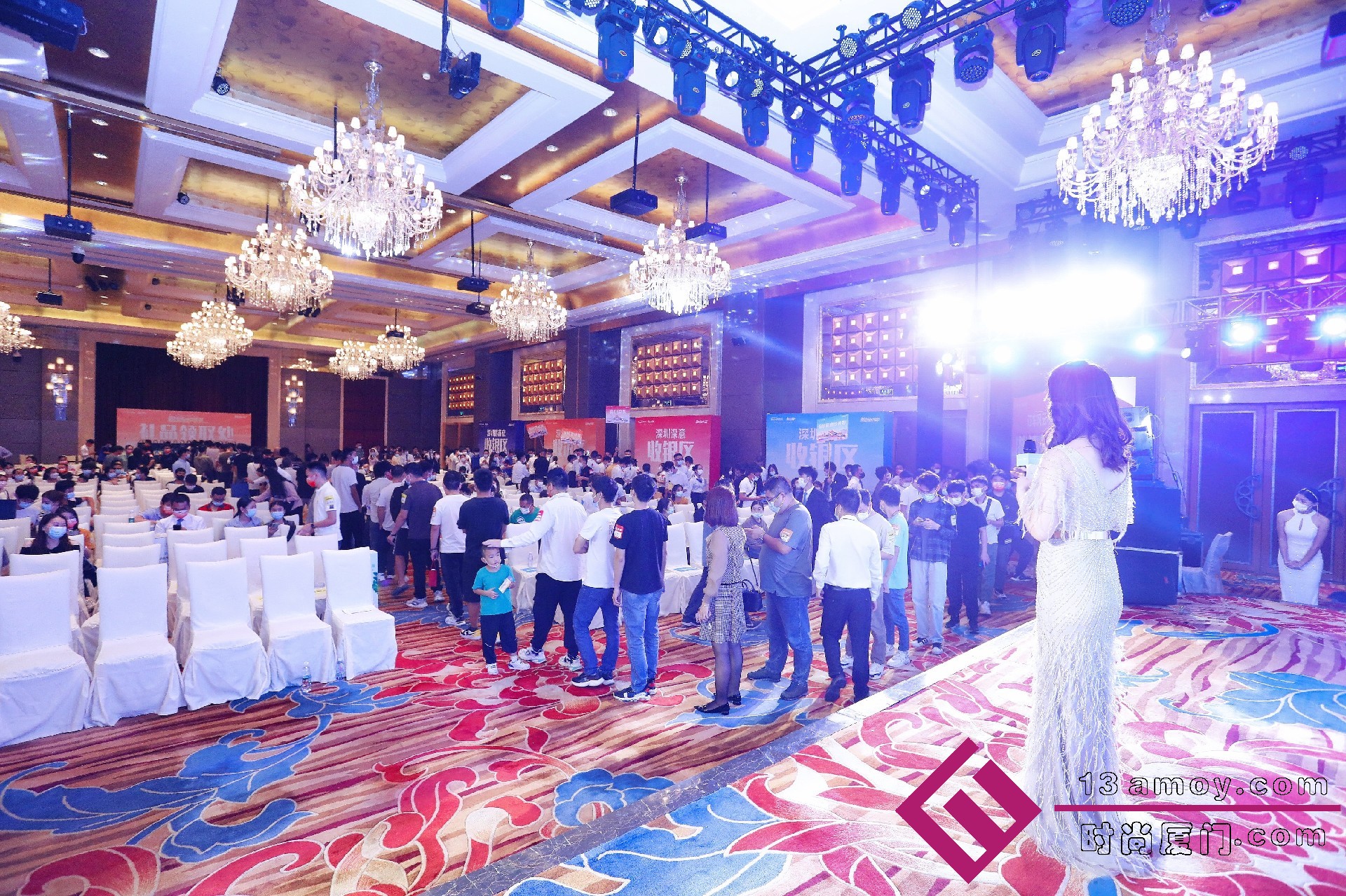 团购会现场.jpg