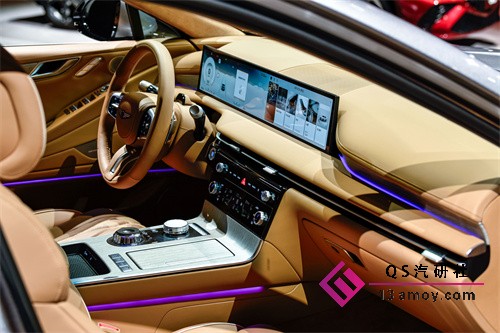 5.新款捷尼赛思G80内饰.jpg